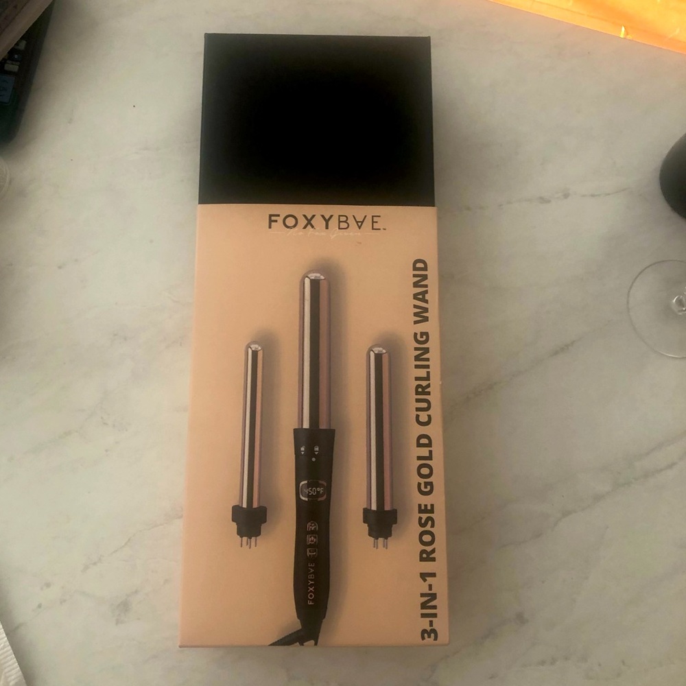 NWT Foxybae 3-in-1 rose gold curling wand
